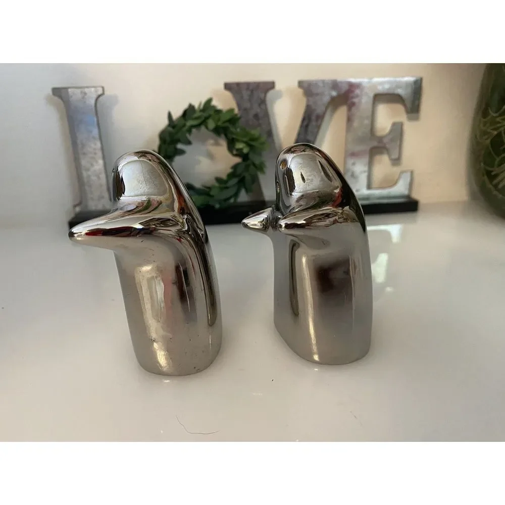 Hugging Ghost Salt and Pepper Shakers Set w Stopers Chrome ‎ Mercury Glass Style